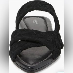 rag & bone Lewis Pointed Toe Slide Sandal
 
BLACK SUEDE, Size 7.5US / 37.5EU